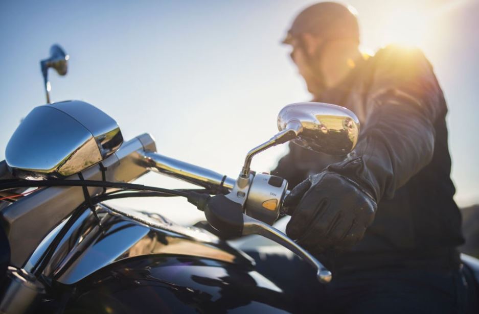 Mutua seguro de moto | 3 Mejores Pólizas a elegir