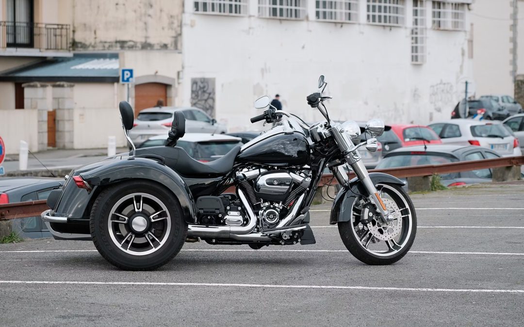 Motos de tres ruedas que puedes conducir con carnet B en 2026